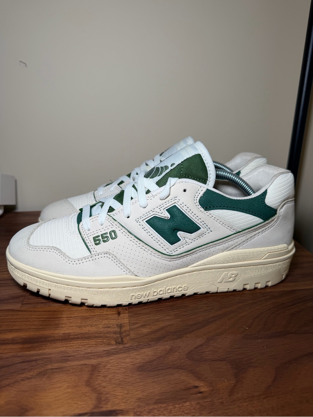 New Balance 550 Men’s Sneakers — White & Green